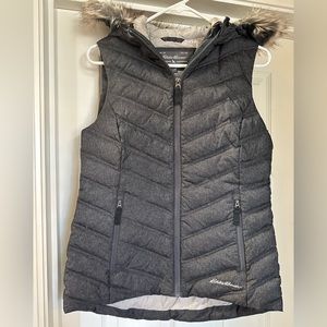Eddie Bauer Vest with Fur Size XS